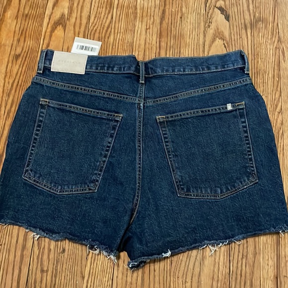 Everlane Denim Shorts - Picture 4 of 4